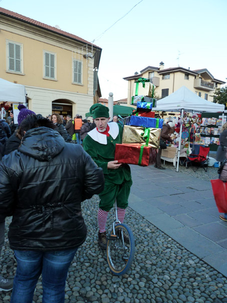Olaf l'elfo l'aiutante di Babbo Natale