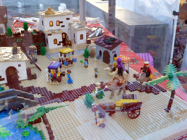 Il presepe della Pro Loco realizzato con i mattoncini della Lego da Cristian Sala
