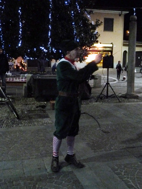 Olaf l'elfo, aiutante di Babbo Natale