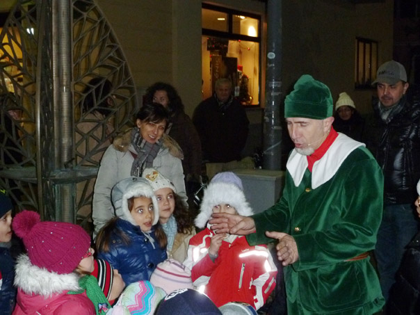 Olaf l'elfo, aiutante di Babbo Natale